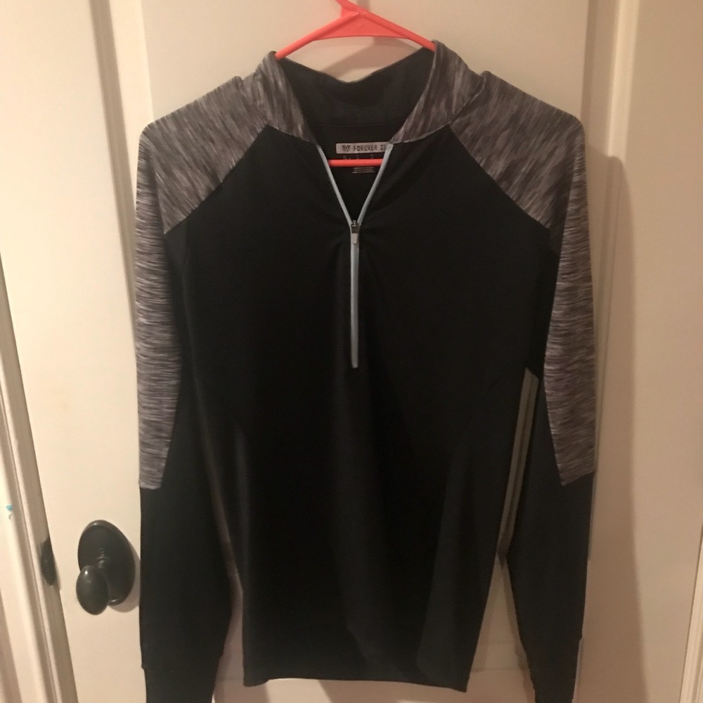 Athletic top